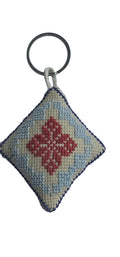 Palestinian Tatreez Diamond Key Ring design 4