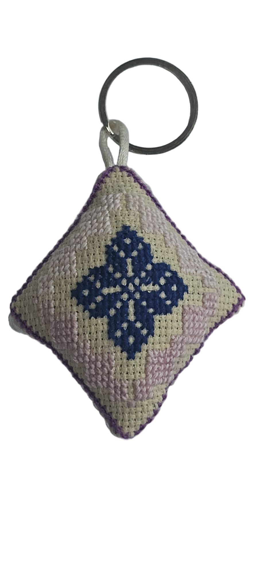 Palestinian Tatreez Diamond Key Ring design 1
