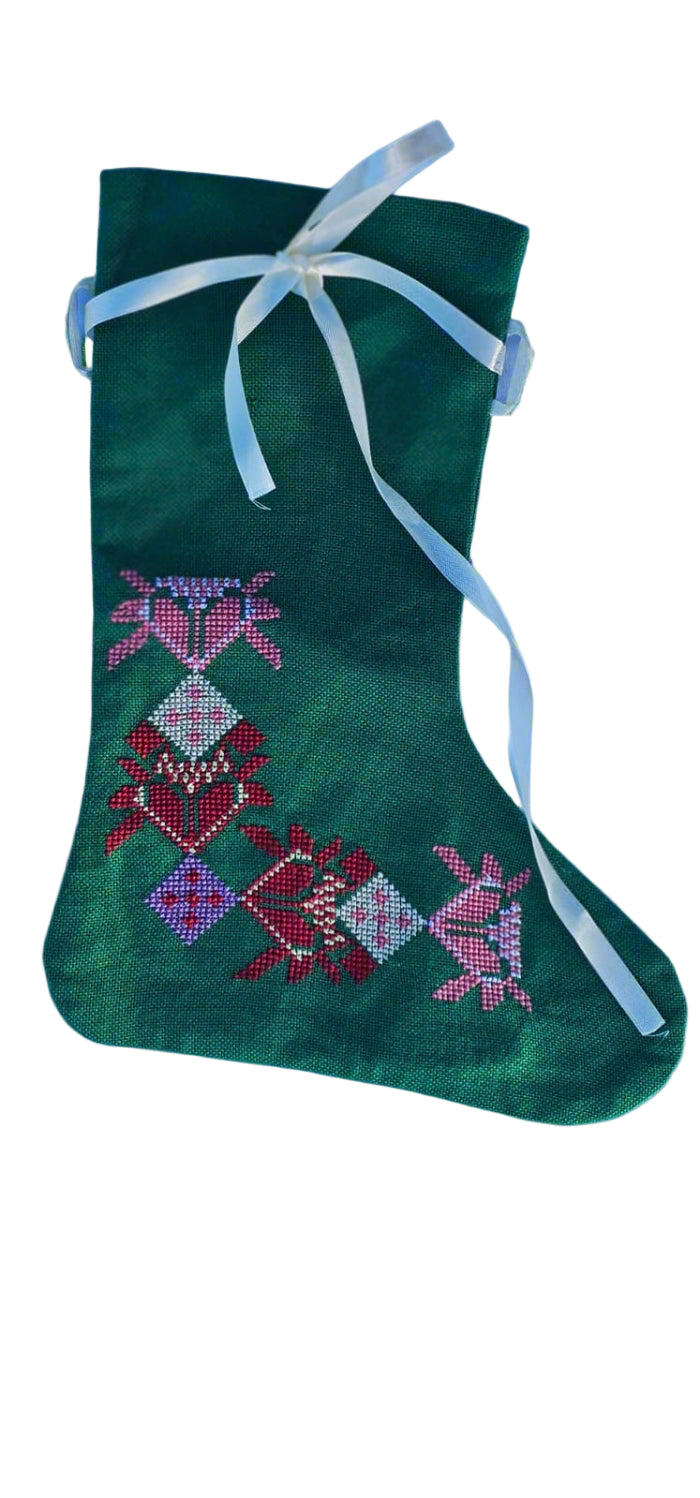 🧵 Tatreez Festive Gift Stockings Collection